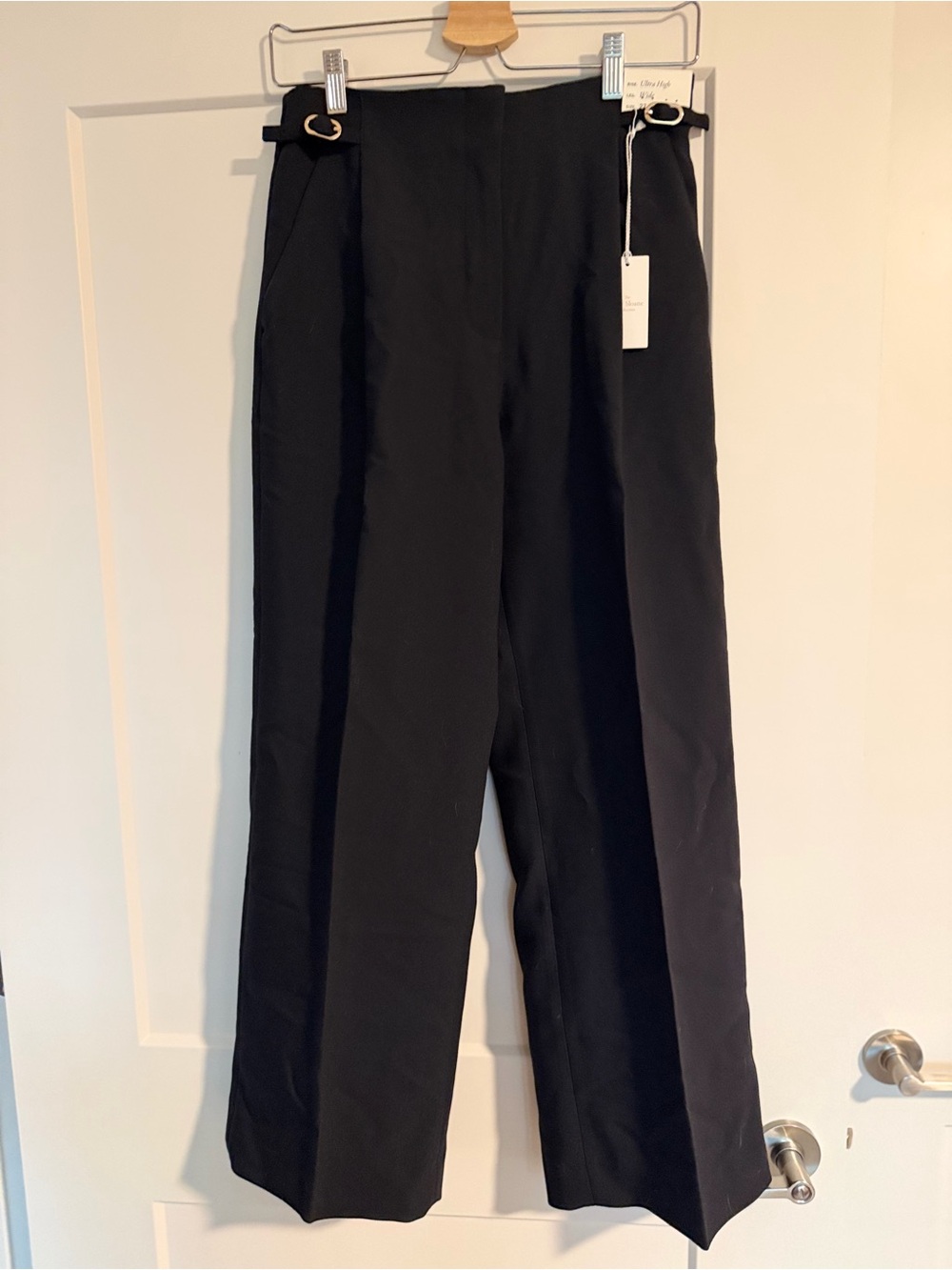 A&F Sloane Tailored Hardware Wide Leg Pant - Picture 5 of 7